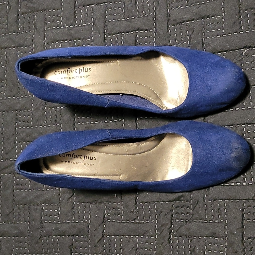 Blue suede pumps size9
